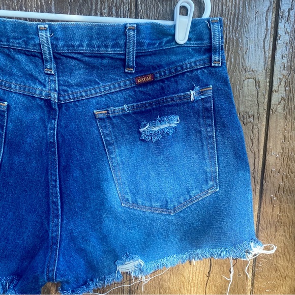 Vintage Rustler High Rise Custom Distressed Denim Cut-off Shorts Size 8 or 10 - Picture 7 of 16